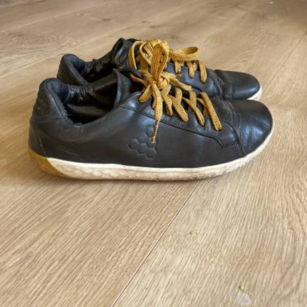 Vivo Barefoot Size 40 Bundle